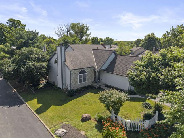 7450 Oakmeadows Drive, Columbus, OH 43085
