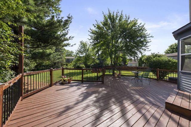 7450 Oakmeadows Drive, Columbus, OH 43085
