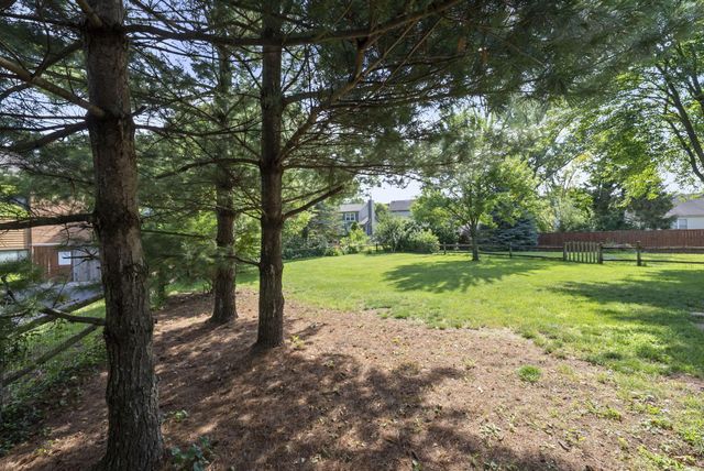 7450 Oakmeadows Drive, Columbus, OH 43085
