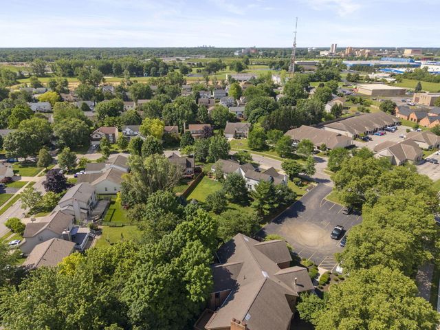 7450 Oakmeadows Drive, Columbus, OH 43085