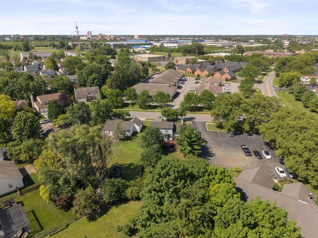 7450 Oakmeadows Drive, Columbus, OH 43085