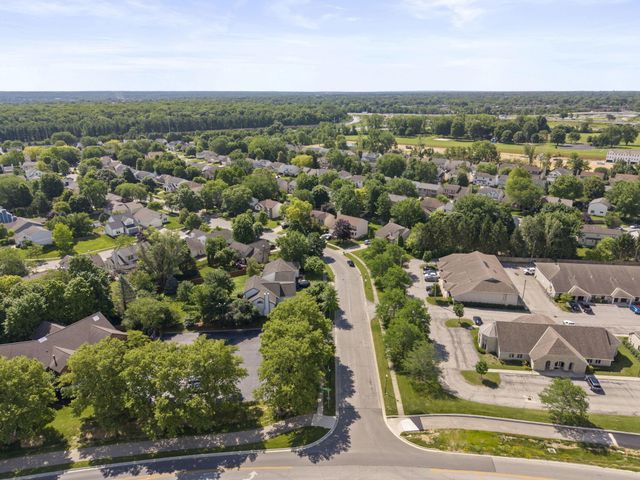 7450 Oakmeadows Drive, Columbus, OH 43085