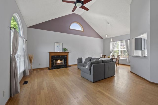 7450 Oakmeadows Drive, Columbus, OH 43085