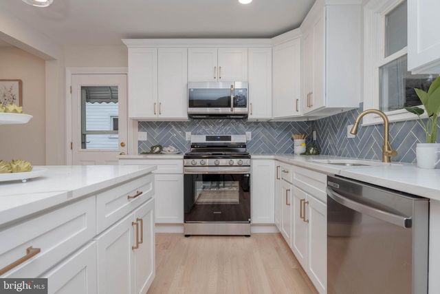 9709 UXBRIDGE RD, Baltimore, MD 21234