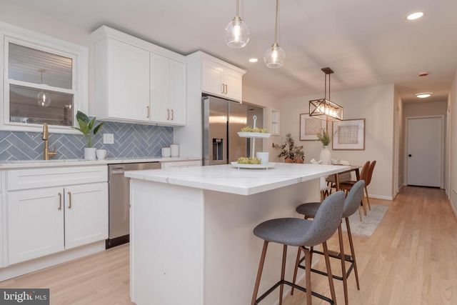 9709 UXBRIDGE RD, Baltimore, MD 21234