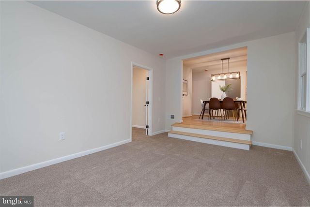 9709 UXBRIDGE RD, Baltimore, MD 21234