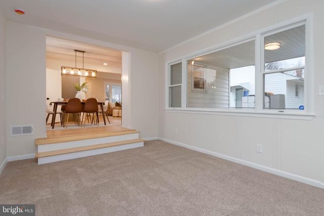 9709 UXBRIDGE RD, Baltimore, MD 21234