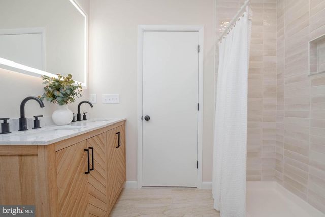 9709 UXBRIDGE RD, Baltimore, MD 21234