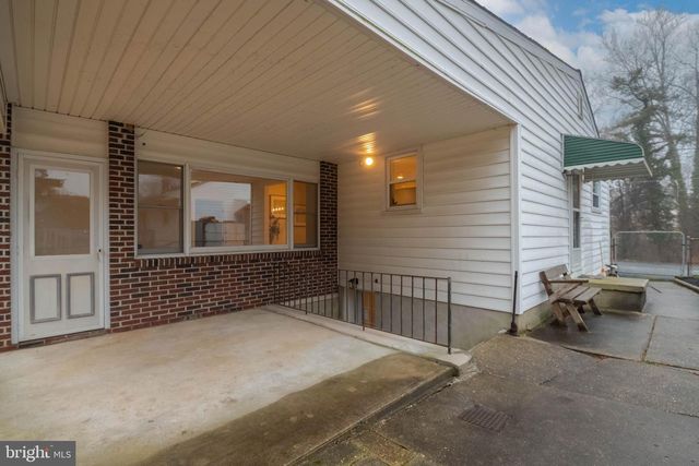 9709 UXBRIDGE RD, Baltimore, MD 21234