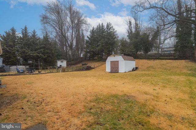 9709 UXBRIDGE RD, Baltimore, MD 21234