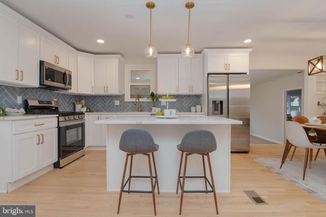 9709 UXBRIDGE RD, Baltimore, MD 21234