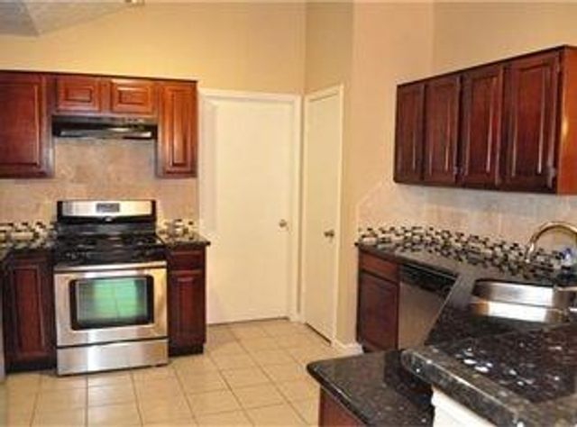 2426 Planters Row, Sugar Land, TX 77478