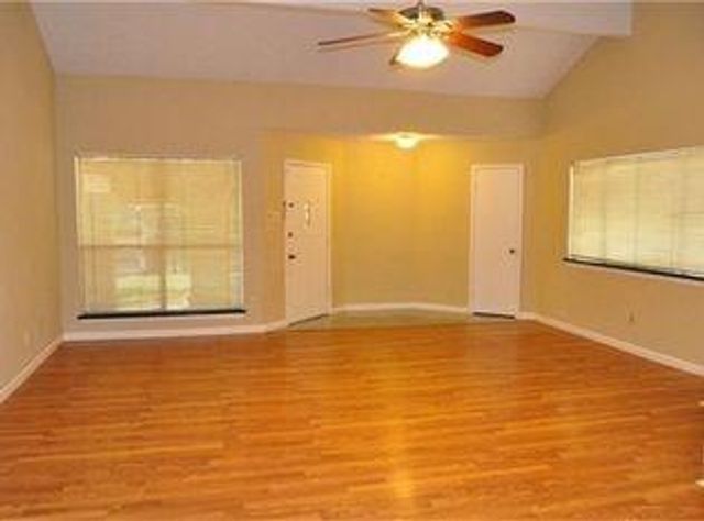 2426 Planters Row, Sugar Land, TX 77478