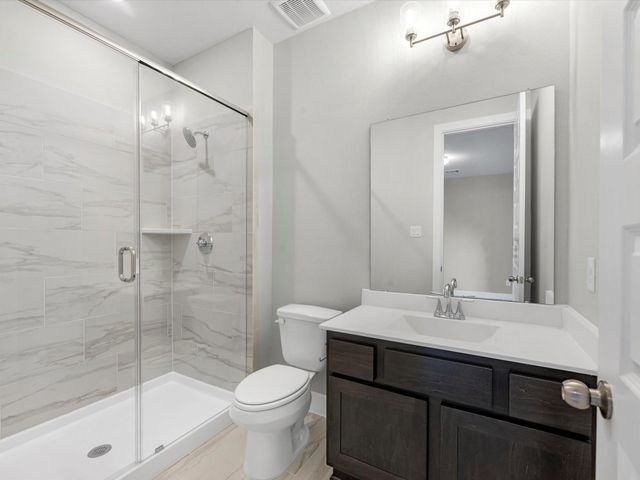 5231 Silk Petal Drive, Rosenberg, TX 77471