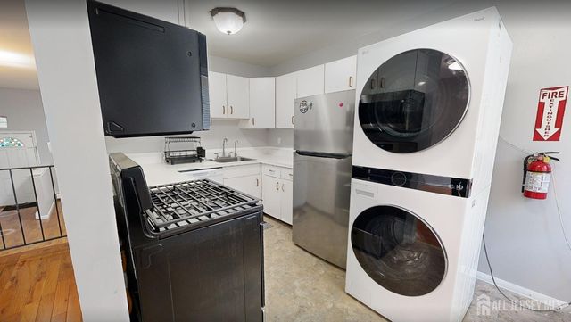 21 Lake Avenue 7A, East Brunswick, NJ 08816