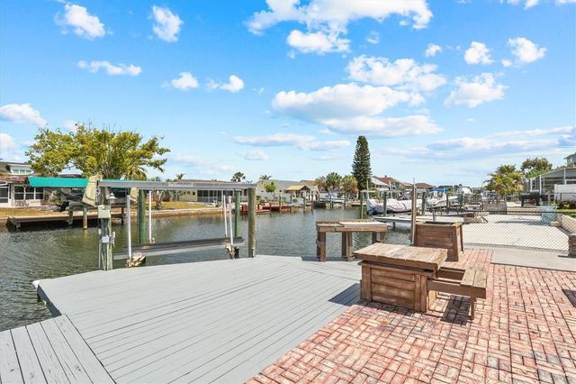 7239 SOUTHWIND DRIVE, Hudson, FL 34667