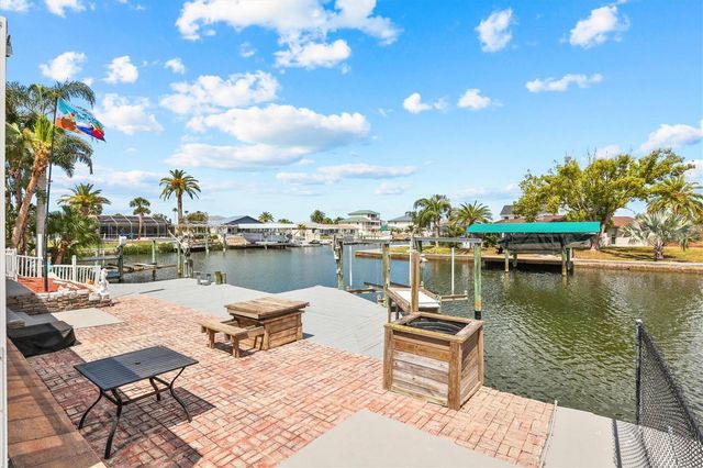 7239 SOUTHWIND DRIVE, Hudson, FL 34667