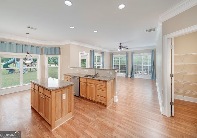 4201 Donington Way, Hampton, GA 30228