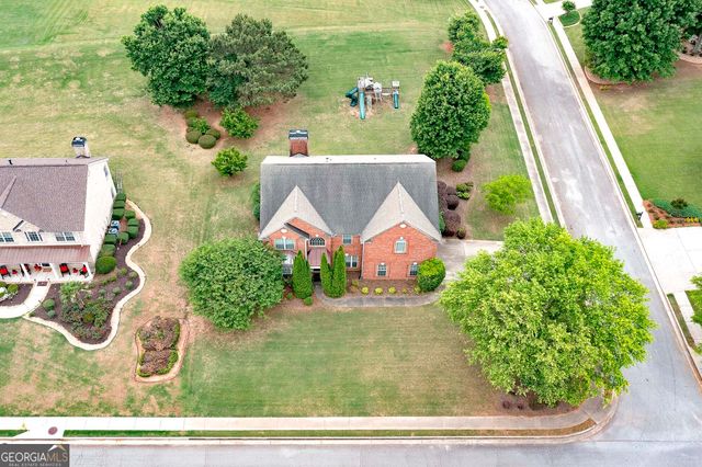 4201 Donington Way, Hampton, GA 30228
