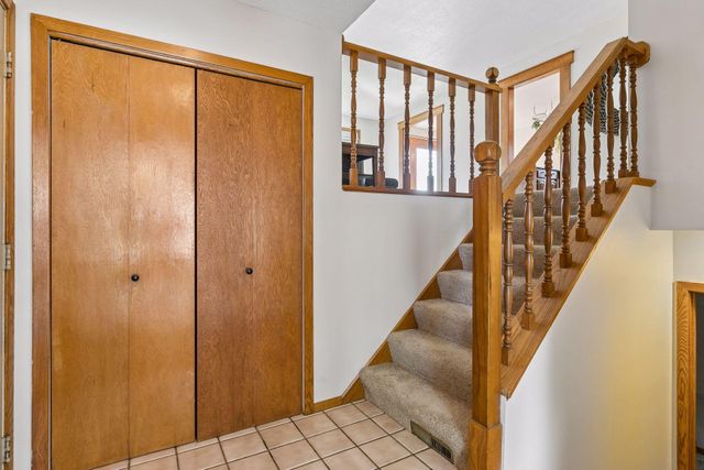 6364 Crosby Avenue, Inver Grove Heights, MN 55076