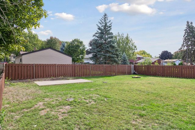 6364 Crosby Avenue, Inver Grove Heights, MN 55076