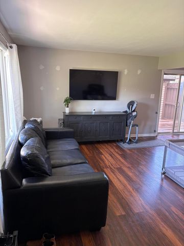 216 Plum Creek Drive 3, Schererville, IN 46375