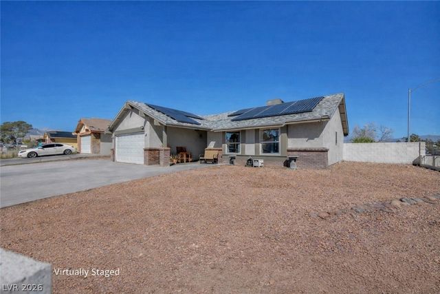 6400 Starcrest Drive, Las Vegas, NV 89108