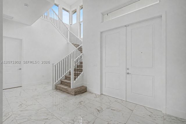 2440 SW 122nd Ter, Davie, FL 33325