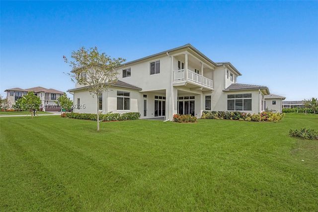 2440 SW 122nd Ter, Davie, FL 33325