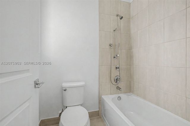 2440 SW 122nd Ter, Davie, FL 33325