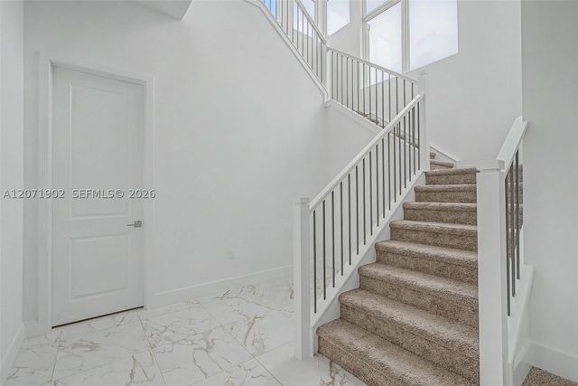 2440 SW 122nd Ter, Davie, FL 33325