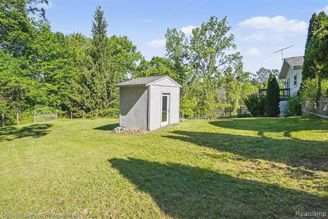 8610 Highland Road, White Lake, MI 48386