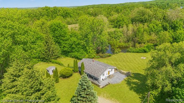 8610 Highland Road, White Lake, MI 48386