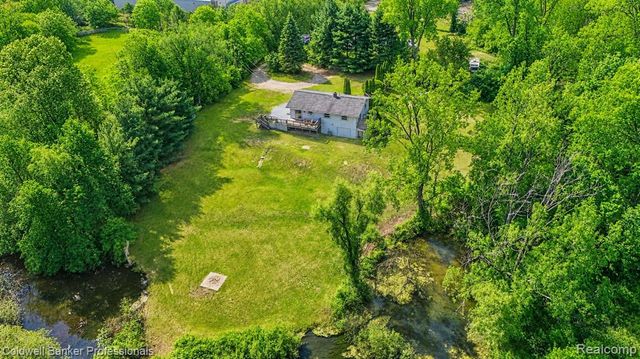 8610 Highland Road, White Lake, MI 48386