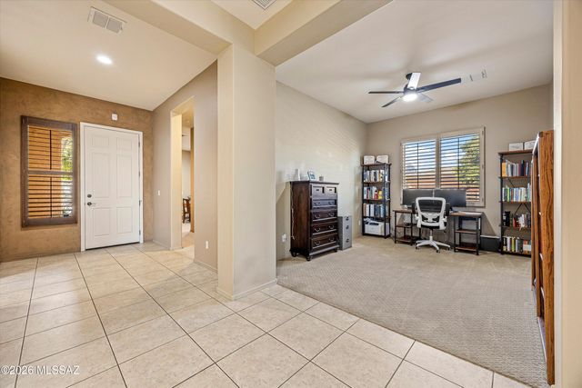 7836 W Orpine Court, Tucson, AZ 85743