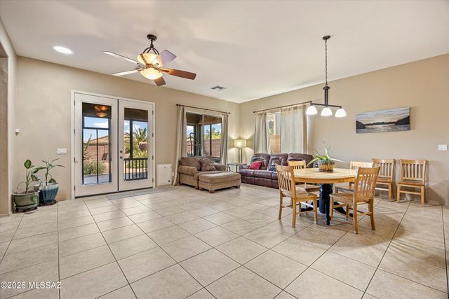 7836 W Orpine Court, Tucson, AZ 85743