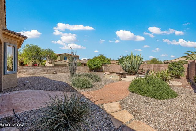 7836 W Orpine Court, Tucson, AZ 85743