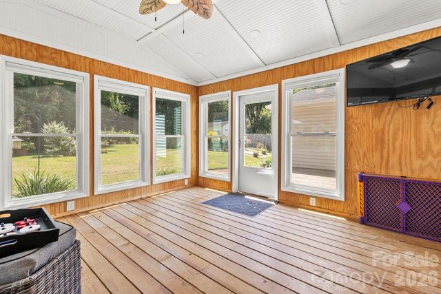 6325 Ellesmere Court, Charlotte, NC 28227