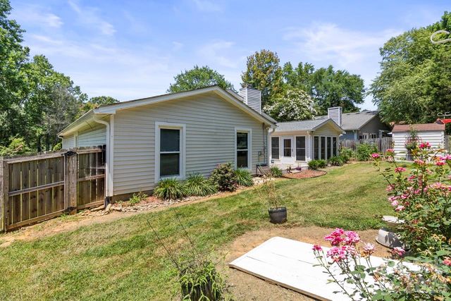 6325 Ellesmere Court, Charlotte, NC 28227