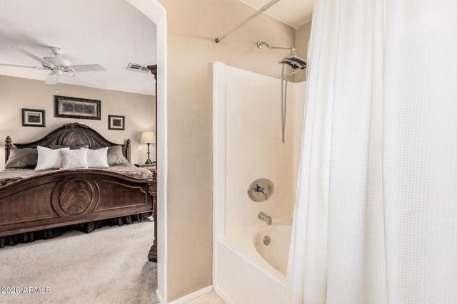 517 S LINDA Circle, Mesa, AZ 85204