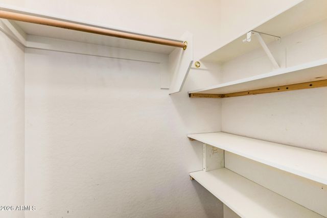 517 S LINDA Circle, Mesa, AZ 85204