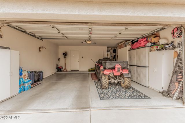 517 S LINDA Circle, Mesa, AZ 85204