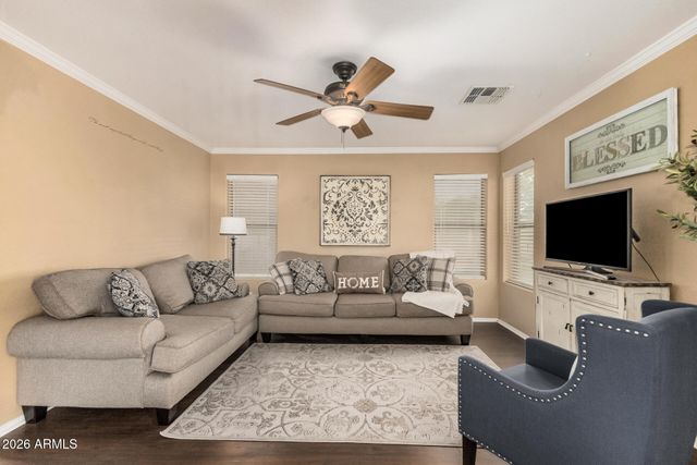 517 S LINDA Circle, Mesa, AZ 85204