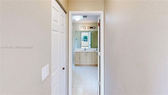 13402 SW 284th St, Homestead, FL 33033