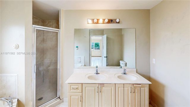 13402 SW 284th St, Homestead, FL 33033