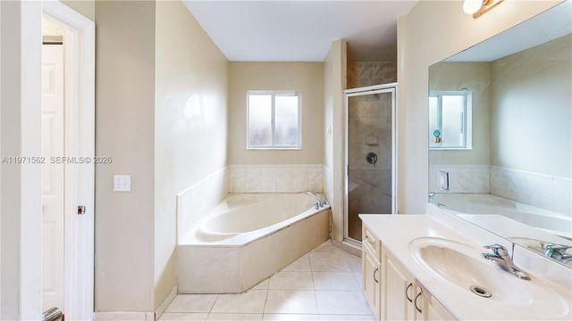 13402 SW 284th St, Homestead, FL 33033