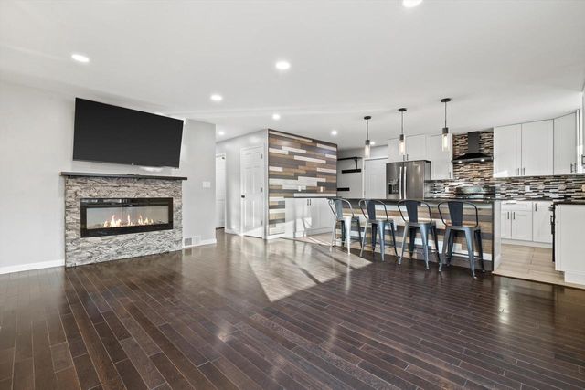 1770 Main STREET, Union Grove, WI 53182