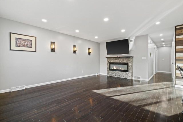 1770 Main STREET, Union Grove, WI 53182