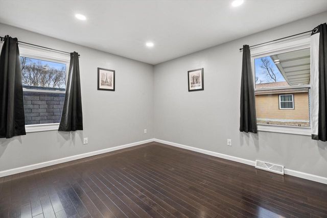 1770 Main STREET, Union Grove, WI 53182