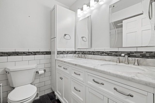 1770 Main STREET, Union Grove, WI 53182